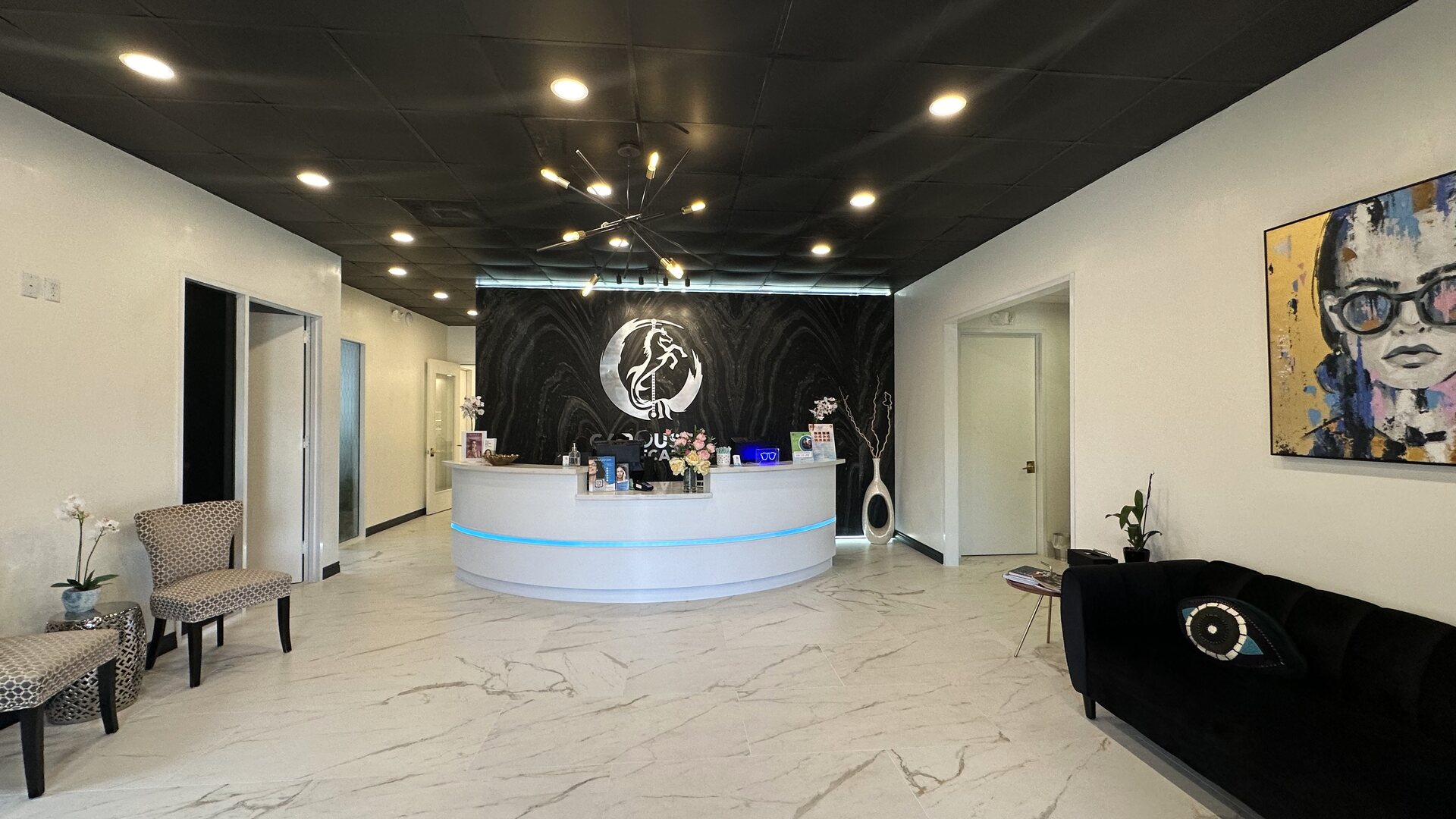 Carousel Eyecare reception lobby in Katy, TX